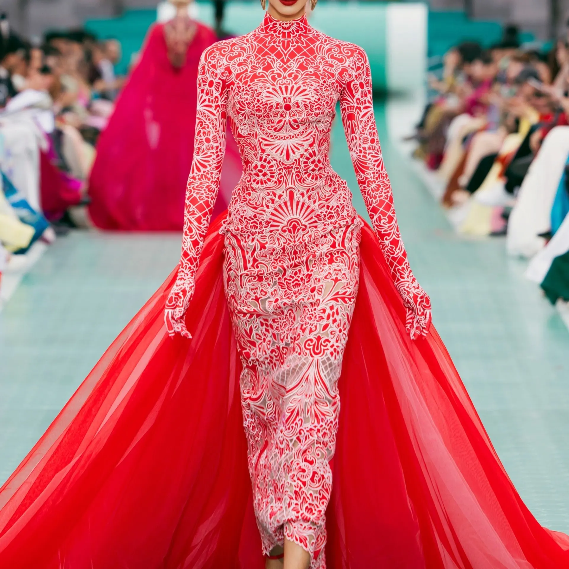 Jupe sirène en tulle rouge avec fente haute et traîne, jupes de soirée formelles en maille transparente pour fête de mariage, superposition de mode de rue