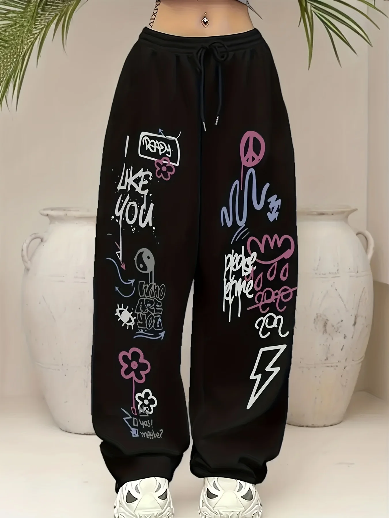 

Casual Printed Sportswear Pants, Loose Fit, Drawstring Belt, Knitted Fabric Suitable for Autumn and Winter Wear