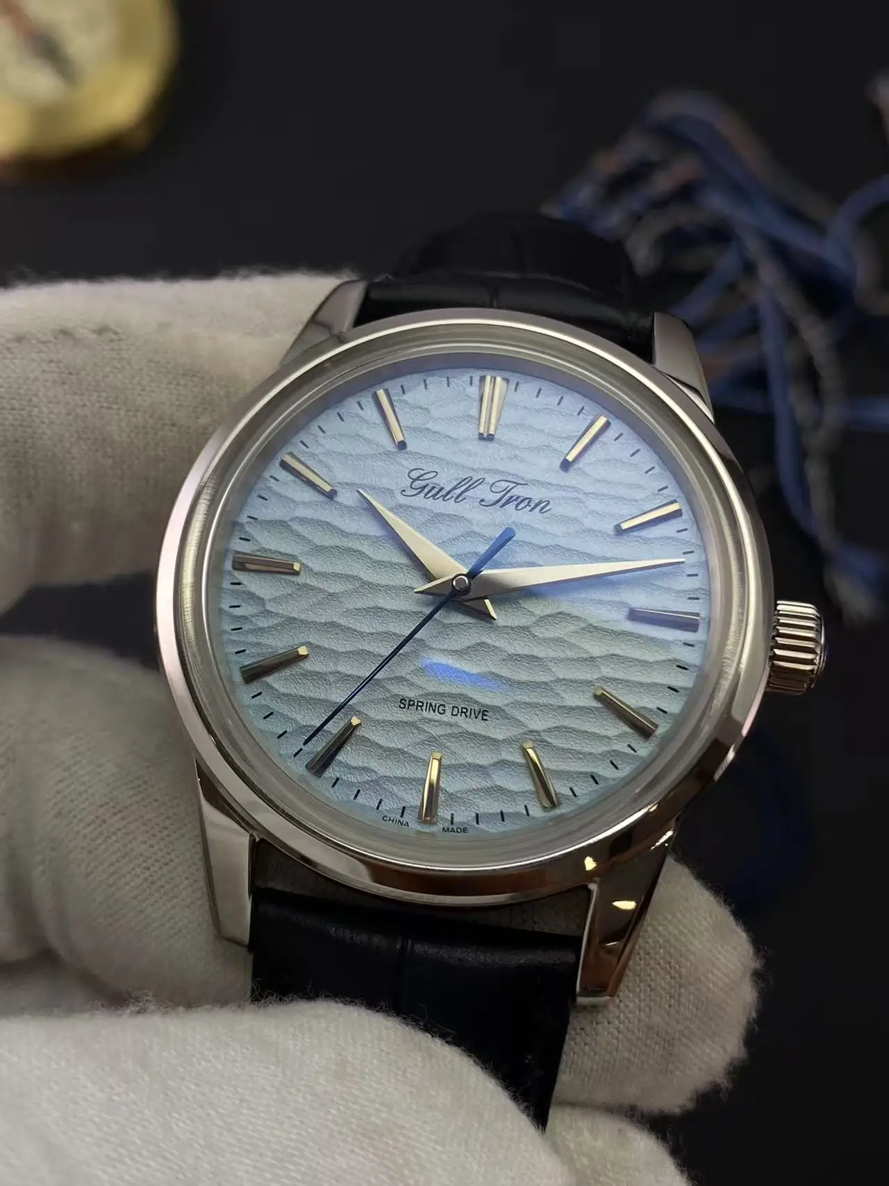 ساعة رجالية ميكانيكية أوتوماتيكية طراز ريترو GS حركة النورس 28424 مع موازين معدنية مصقولة ثلاثية الأبعاد #3