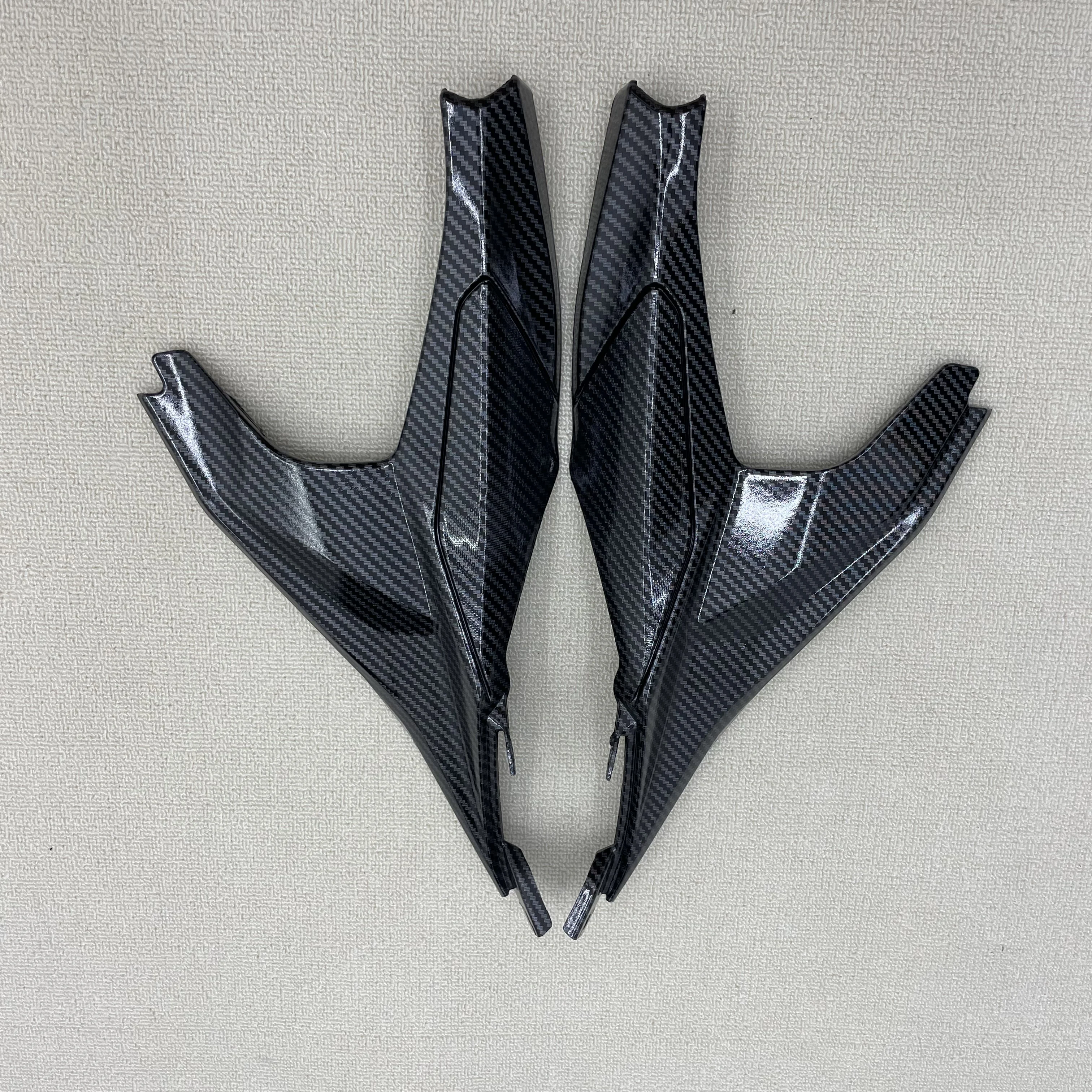 

Обтекатель мотоцикла Ducati Panigale 959-1299 2015 2016 2017 2018 2019, нижняя пластина сиденья из лакированной кожи из углеродного волокна