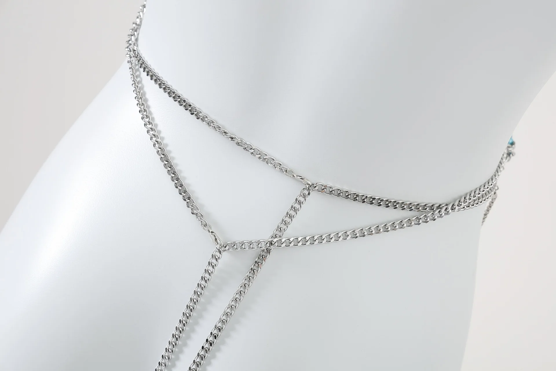 جديد مطرز الساخن فتاة الجسم سلسلة الأزياء الصدر التبعي شنقا الرقبة، حزام خارجي، مطرز أعلى، المرأة عطلة حزب هدية