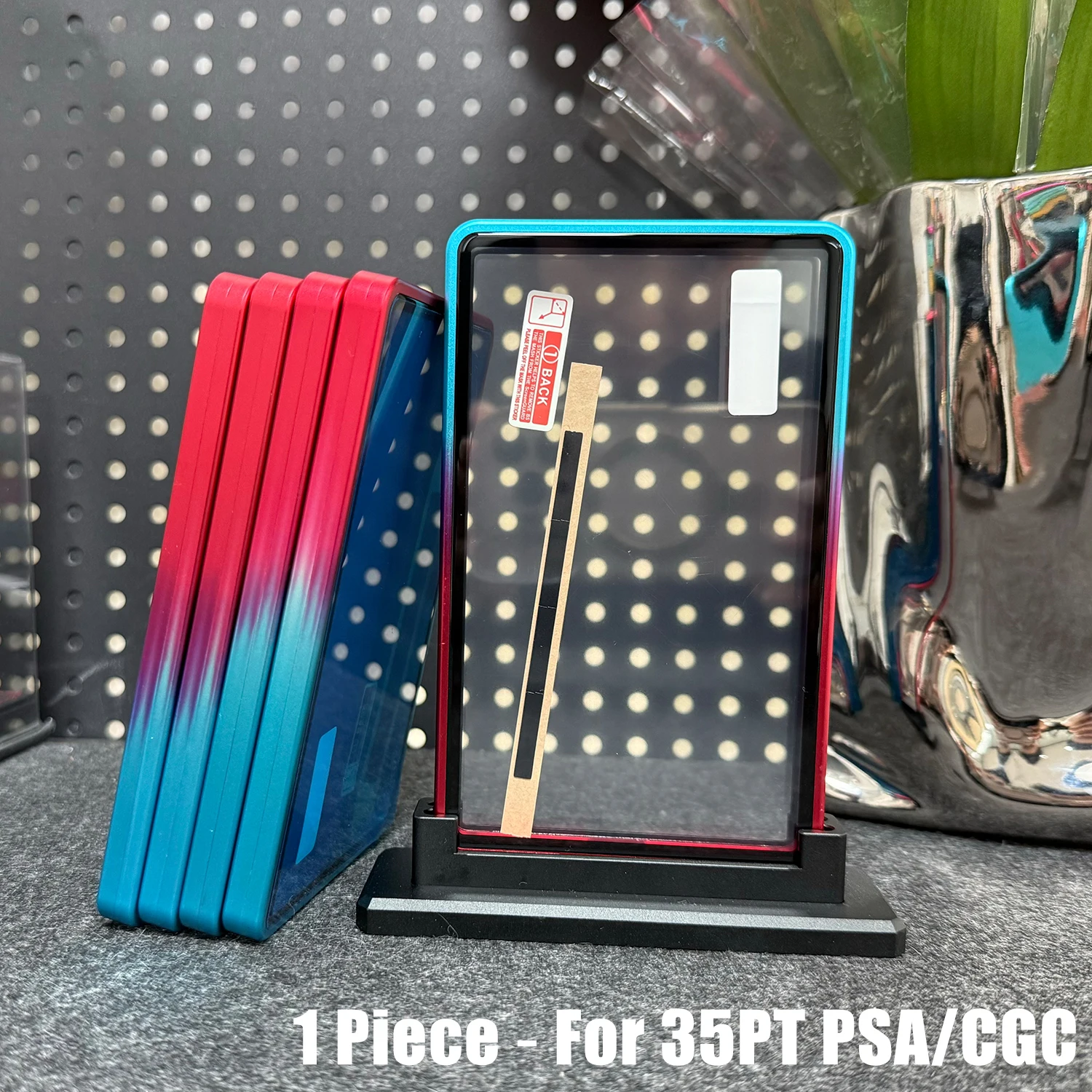 Mehrfarbiger Sammelkartenhalter aus Aluminiumlegierung mit Farbverlauf, Metallgehäuse für 35PT PSA CGC abgestufte Karte