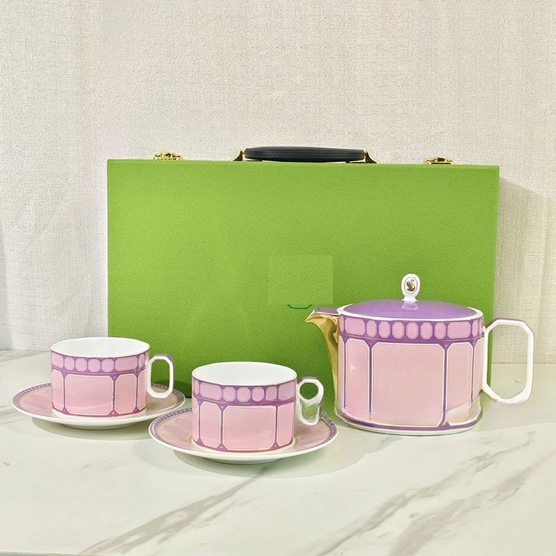 Набор послеобеденного чая, костяной фарфор, чашка для кофе, блюдце, серия Swan, роскошная бытовая легкая роскошная высококачественная подарочная коробка