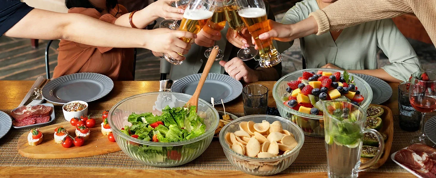 salad mixing bowl