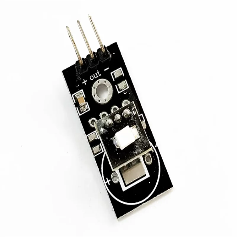 1pcs UVM-30A UV sensor module UV detection module sensor module   Working voltage: DC 3-5V