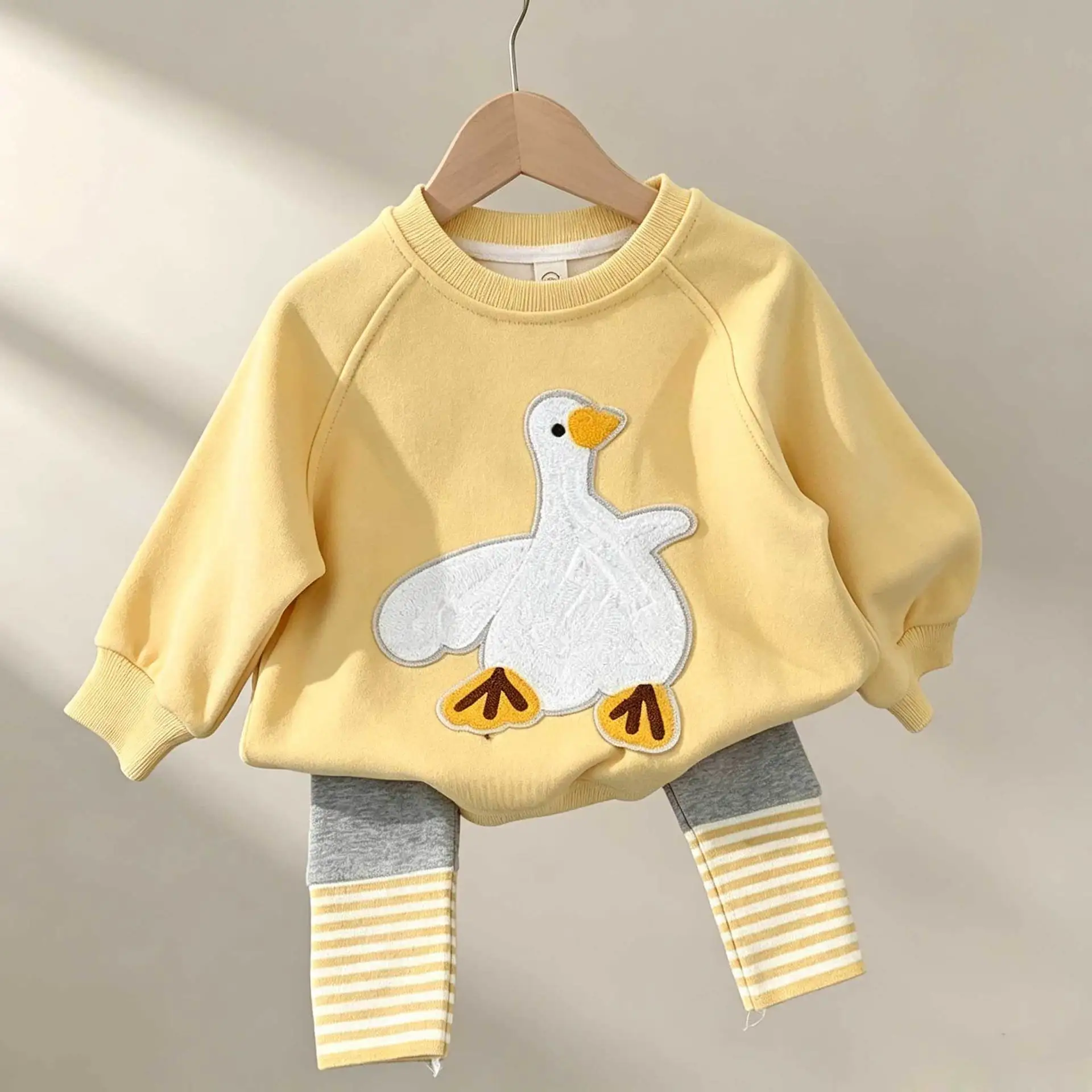 Bellbell Autumn Kids Girls 2PCS Clothes Set Cartoon Infant Babys Girls Sweatshirts+striped Leggings Toddler Girl Princess Outfit