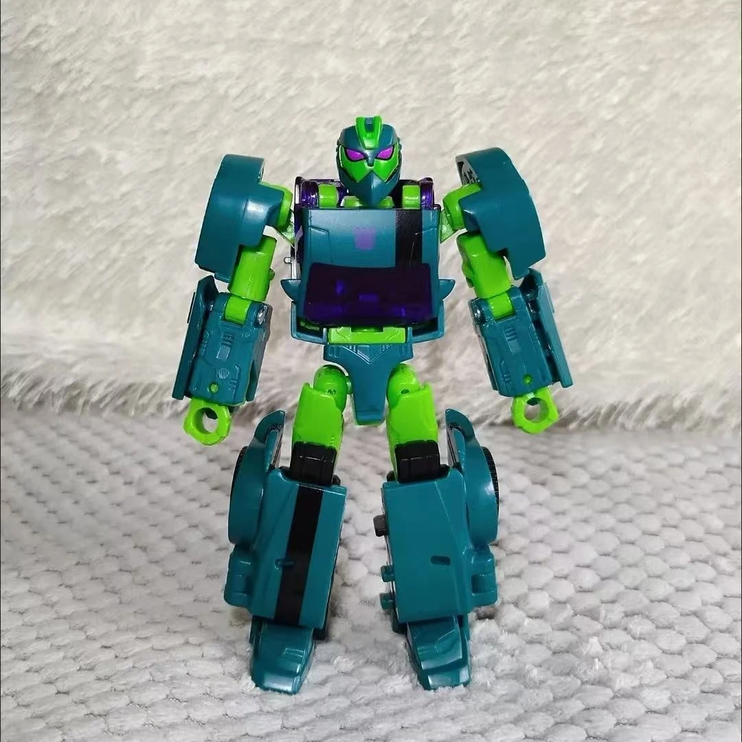 Op voorraad Hasbro Transformers Speelgoed Age of Leaders Fugitive Waspinator Deluxe Klasse 08 Animated Bee Action Figure Robot Gift