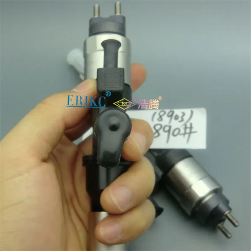 095000-8900 Injection 8903 Genuine Excavator Fuel Oil Injector 095000-8903 8981518372 Auto Fuel Injector 0950008903