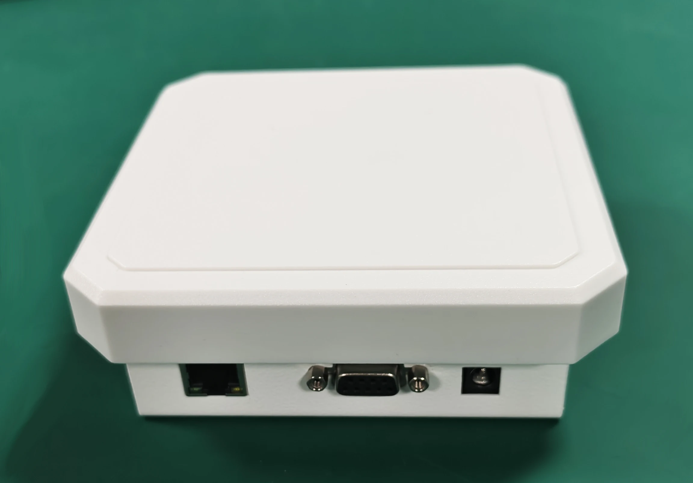 قارئ بطاقات التحكم في الوصول المتكامل RFID مع تردد هوائي 5DB 860-960 ميجا هرتز #3