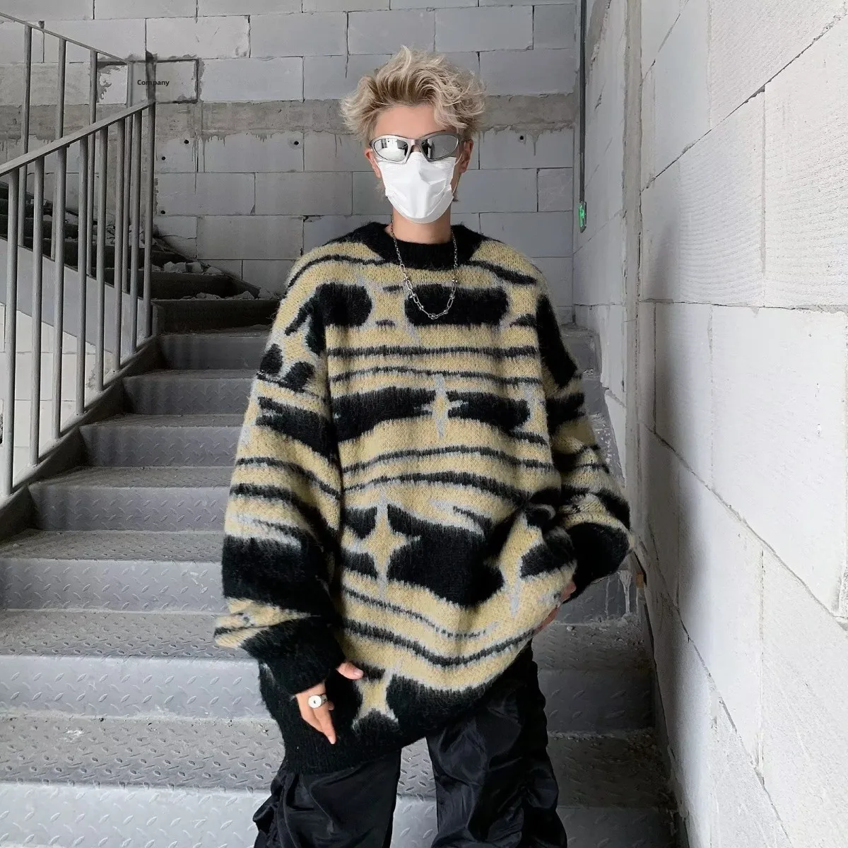 

Свободный крой, круглый мужской трикотаж, футболка с внутренним слоем, повседневная цветная блузка, дизайн, зимняя мода, высококачественная трикотажная футболка...