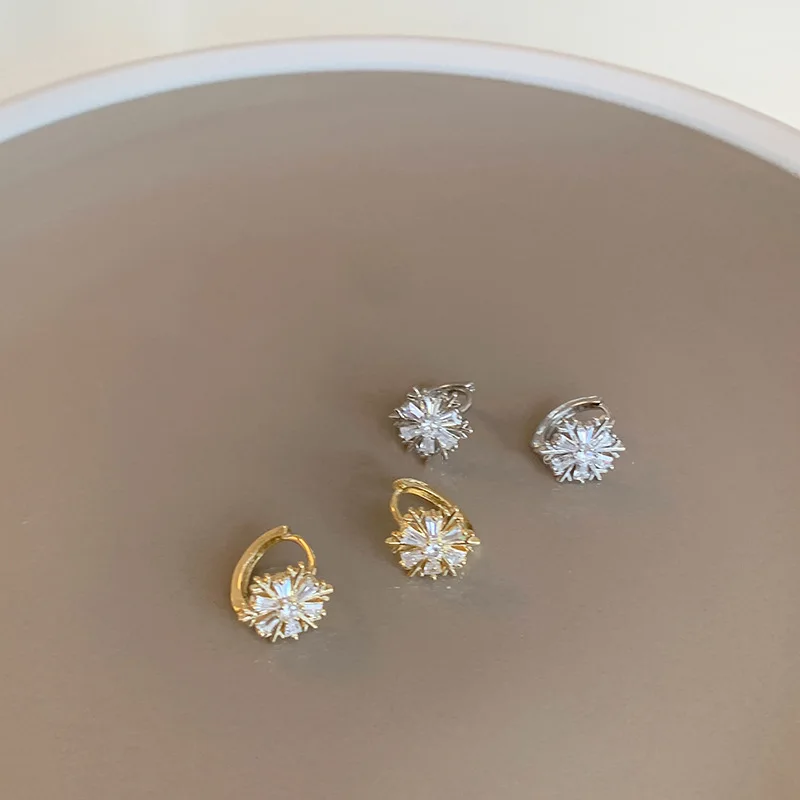 Pendientes de Aro con Diseño de Copo de Nieve, Plata 925, Circones Brillantes, para Niñas y Mujeres, Hermosos Aros Huggies