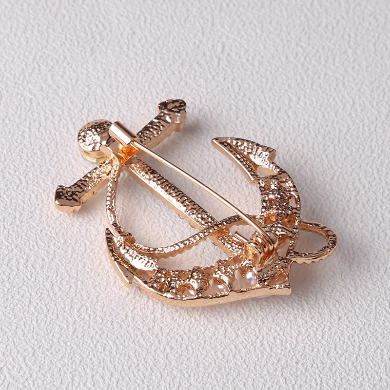 Rhinestone Anchor Brooches for Women Unisex Pearl Boat Tool Pins Banquet Party Backpack Gifts Jewelry Accessories