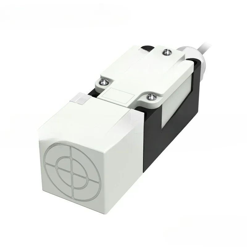 Sensor LE40XZSN20DLO-D DC Two Wire Normally Open Non Buried 20mm Inductive Proximity Switch