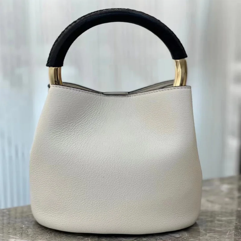 Borsa a secchiello in pelle di grande capacità di moda per le donne Design di lusso borse in pelle bovina di alta qualità borsa da pranzo elegante