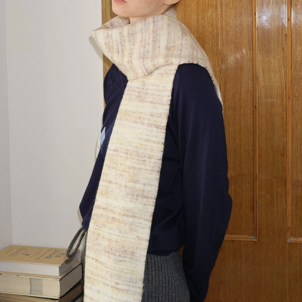 

Winter Niche Wool Gradient Scarf Paragraph Dyeing Soft Korean Simple Soft Tassel Wool Scarf Couple Unisex Outdoor Scarf