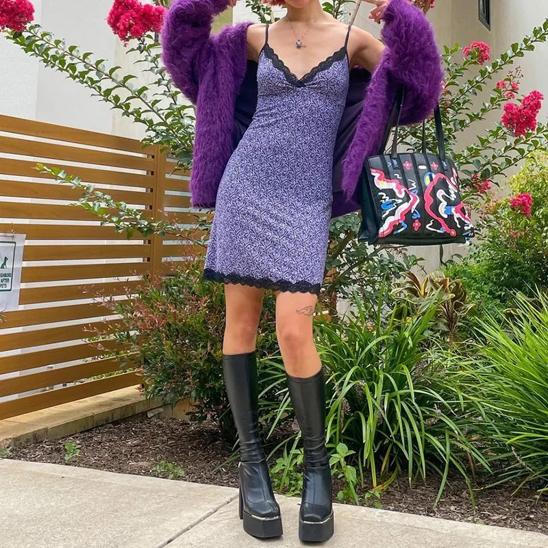 Floral Dress Female 2024 New Female Skirt Style Lace Stitching V-neck Open Back Suspender Skirt Female Waist Dresses for Women