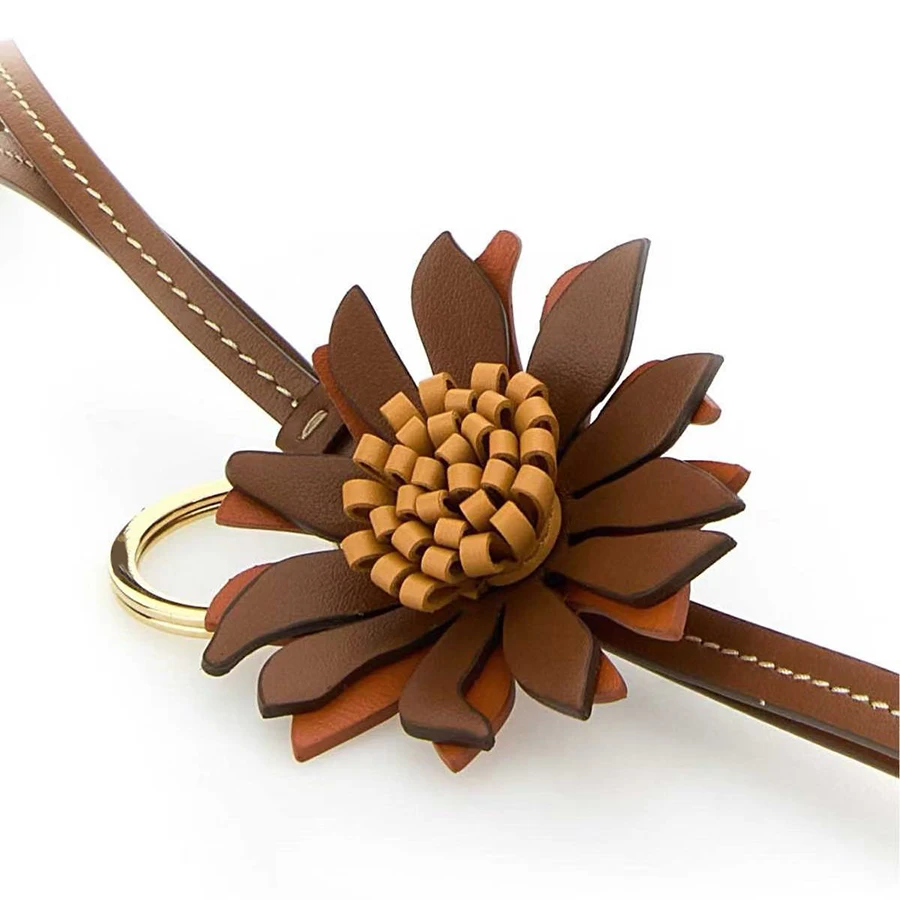 Handmade French Flower Shaped Bag Charm Women's Flower Bags Pendant High-end Keychain Hand Rope Gift Sunflower Bag Decoration