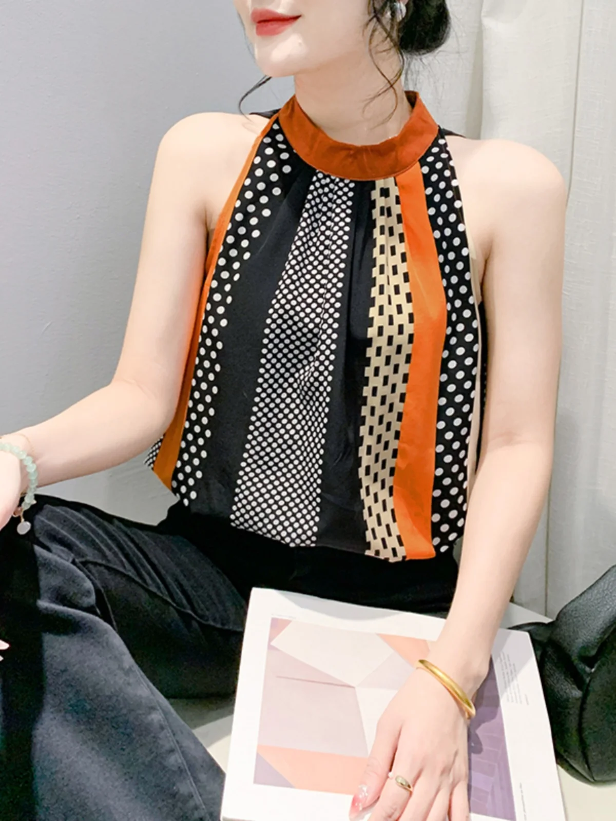 패셔너블한 프린트 스웨이드 시폰 탑 여성 여름 신상 루즈핏 배 가리는 어깨 노출 베스트 스트리트 스타일