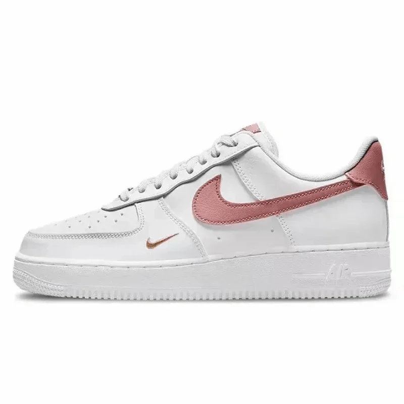 Nike-zapatillas Air Force 1 '07 Se para hombre y mujer, zapatos de Skateboarding de cuero, antideslizantes, resistentes al desgaste, ligeras, bajas, color blanco, rojo arroz