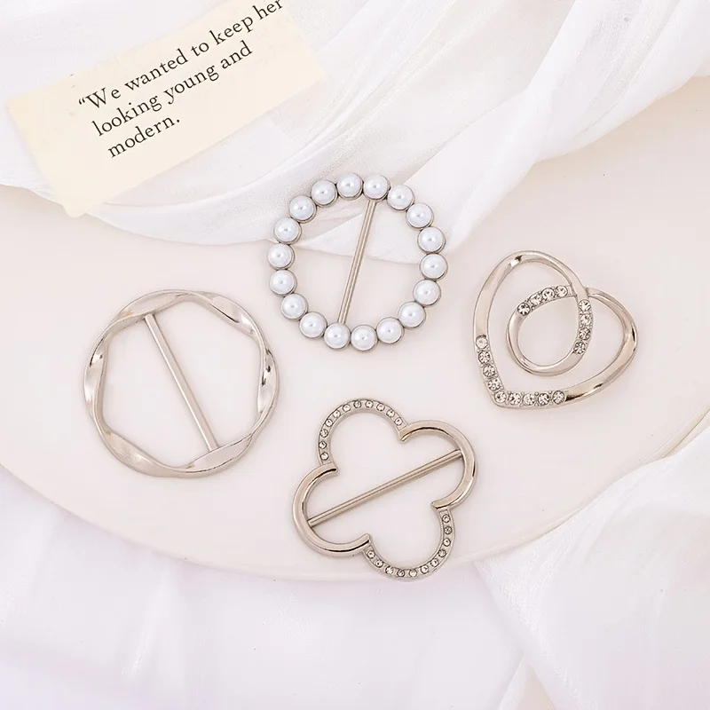 4pcs Scarf Ring Clip Set, Fashion Metal Shirt Corner Knot Buckle, Summer Women's Clothing Tie Clip for Blouse, Dress, Scarf