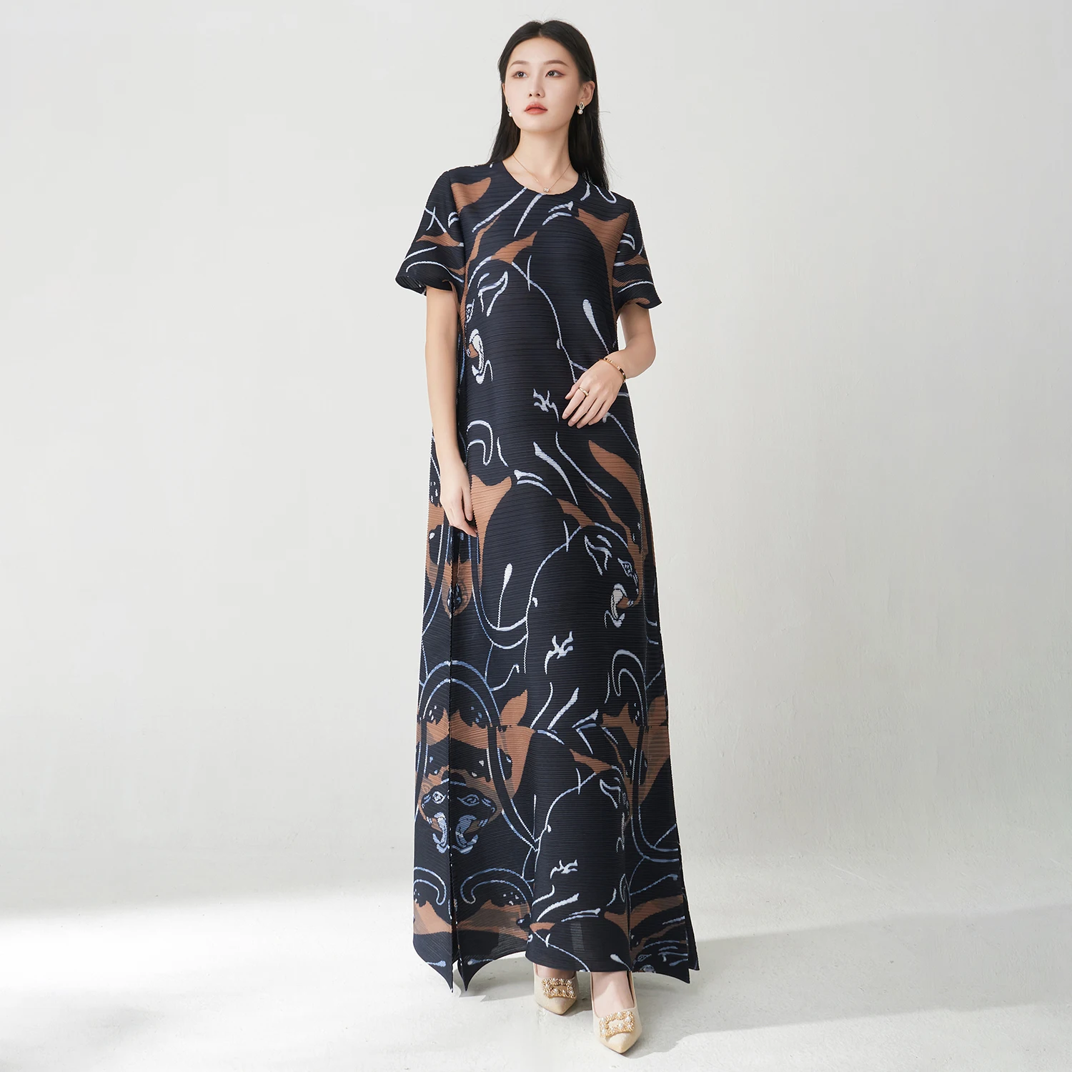 فستان مياكي مُعاد تحديده من Elegance فستان صيفي فضفاض مقاس كبير فستان نسائي مطبوع على الموضة من المصنع