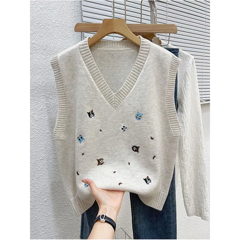 

Милый студенческий стиль, вязаный жилет с вышивкой, женский весенне-осенний новый многослойный свитер без рукавов, жилет
