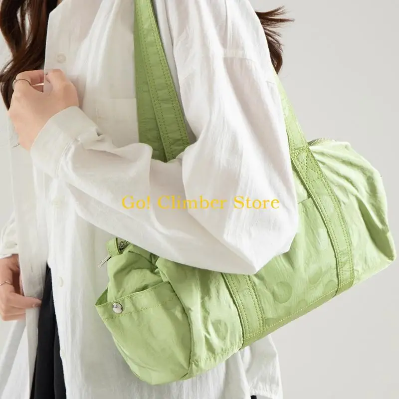 Q84C Foldable Dot Pattern Gym Bag with Zippered Closure , Interior Fastener Pocket and Document Pocket for Daily Work and