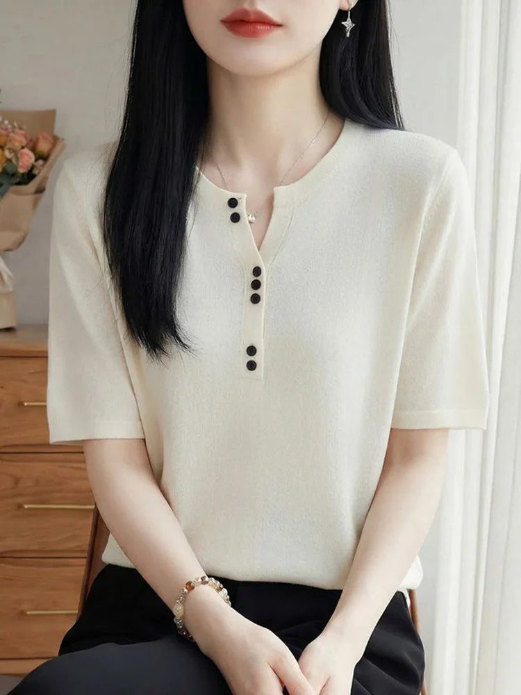 

Стильная женская футболка с пуговицами, свободного кроя, тонкая, с коротким рукавом, универсальная, больших размеров, скрывающая недостатки фигуры, вязаный свитер, повседневный стиль
