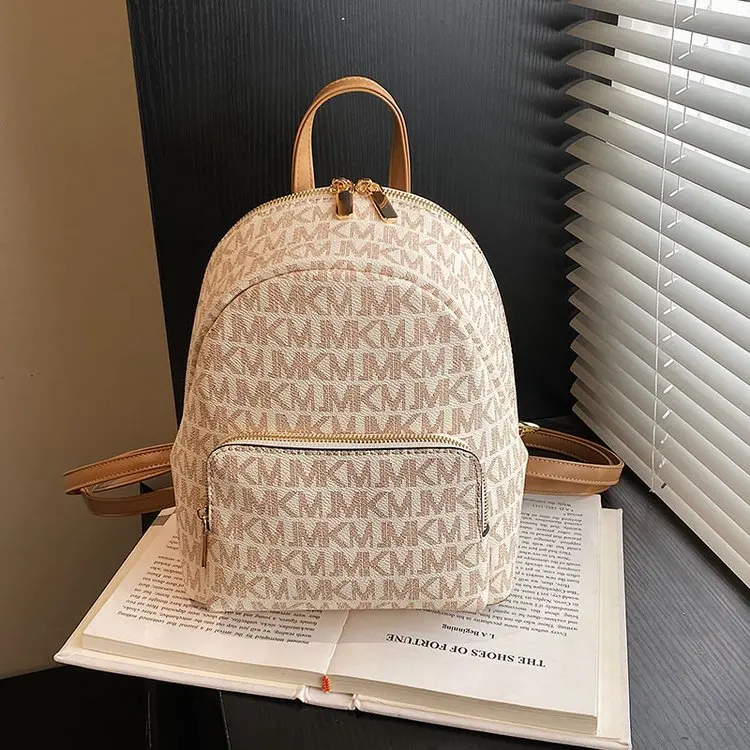 

2025 summer new casual fashion versatile travel commuter Korean version backpack trendy girl student simple schoolbag