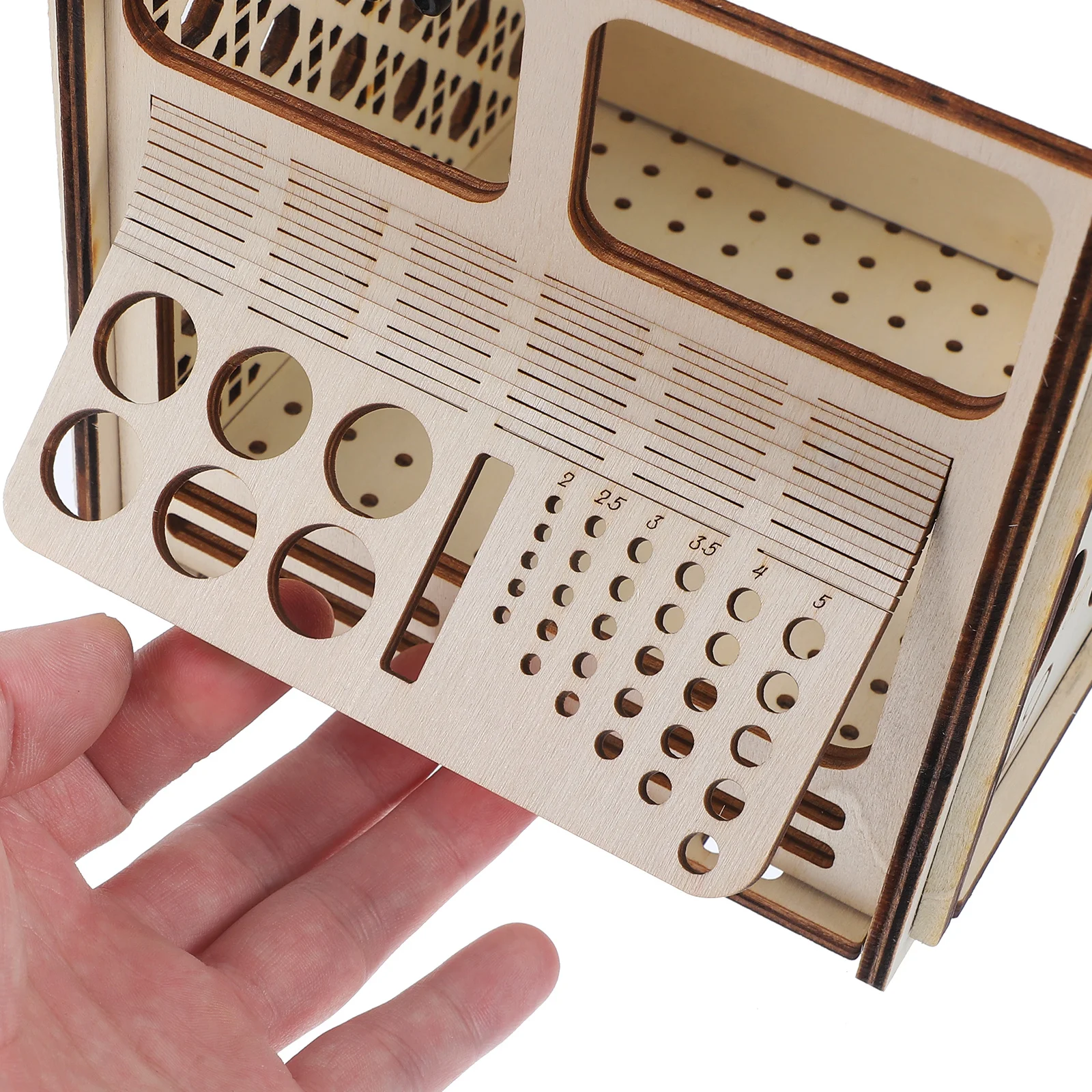 

1Set Wooden Yarn Bowl Knitting Organizer Large Capacity Portable Durable Storage Box for Yarn and Tools Crochet Storage Case