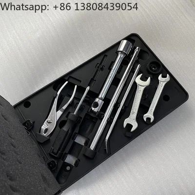 Car Accessory Tool Storage Box Kit Set for Mitsubishi Pajero Montero Shogun V32 V33 With Tools in Tailgate Supply All Auto Part