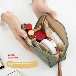 Borsa per rossetto in stile coreano Borsa per cosmetici Pochette da viaggio casual e squisita Mini borsa per cosmetici da viaggio portatile