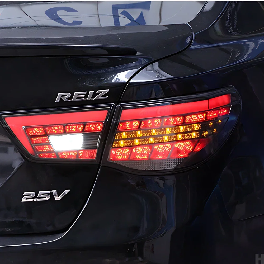 Car Taillight For Toyota REIZ MARK X 2010-2012 All New Upgrade LED Flowing Light Dynamic Turn Signal Style Hot Sale  Accessories