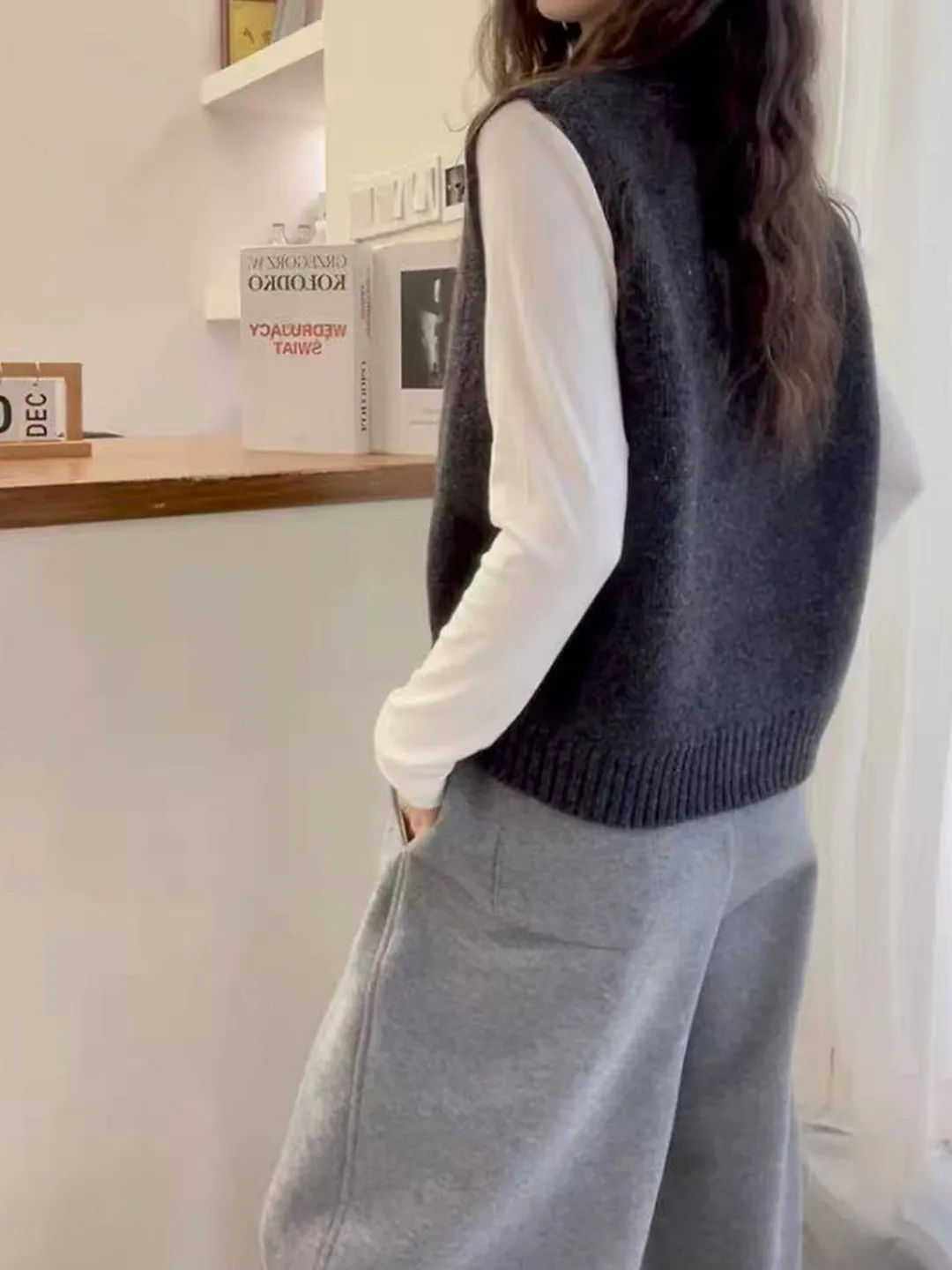 Einfache reine Farbe Camere gestrickte Weste Strickjacke Damen Herbst Winter Schichtung rund Ne Svel Wolloberteil