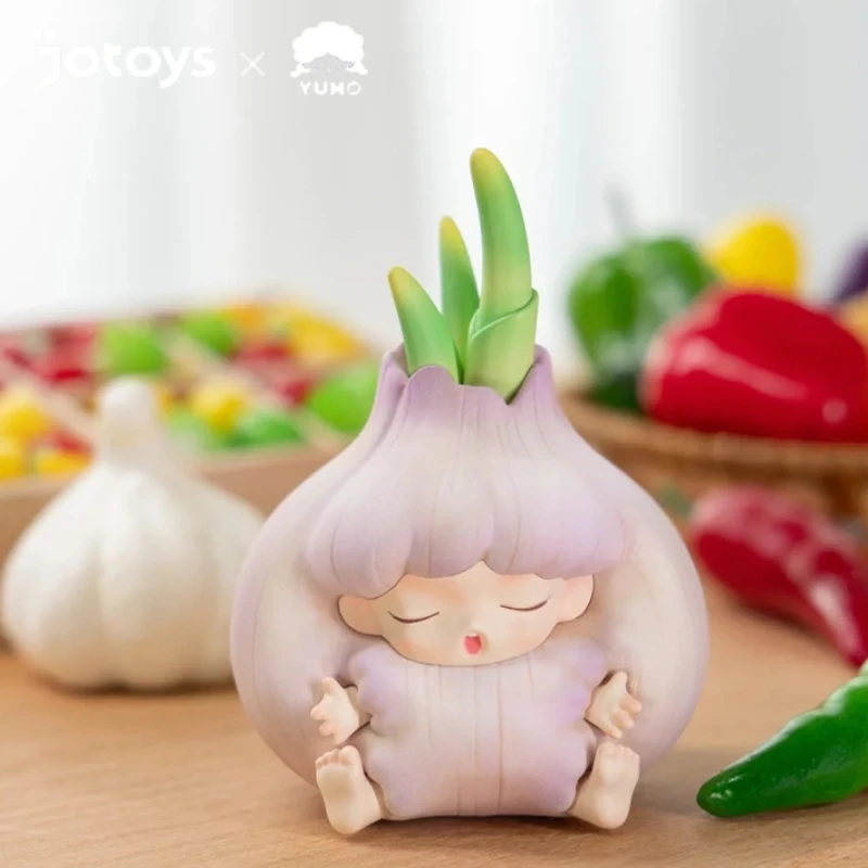 

JOTOYS YUMO Garlic Q Series Hanging Cards Cartoon Action Anime Figure Toy Limited Edition Trendy Toys Collection Birthday Gifts