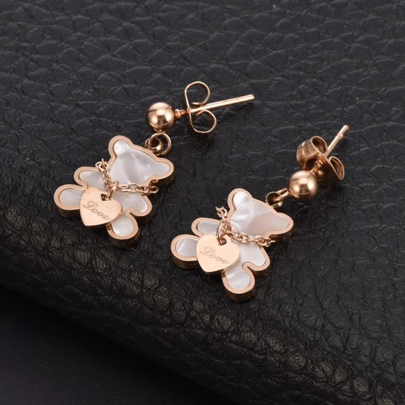 LOVE Golden Bear Necklace Earnail Set Women\'s Necklace Stainless Steel Jewelry Accessories Free Delivery to Your Door