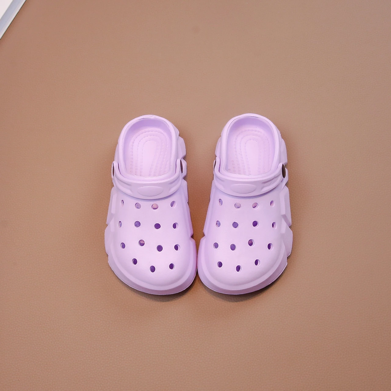 2024 Summer New Kids Slippers for Girls Boys Fashion Cut-outs Breathable Soft Outside Casual Versatile Anti-slippery Beach Shoes