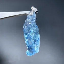 Clear Natural Transparent Fluorescent Blue Aquamarine Pendants Women Irregular Heal Beads Polished Rough Raw Aquamarine Necklace