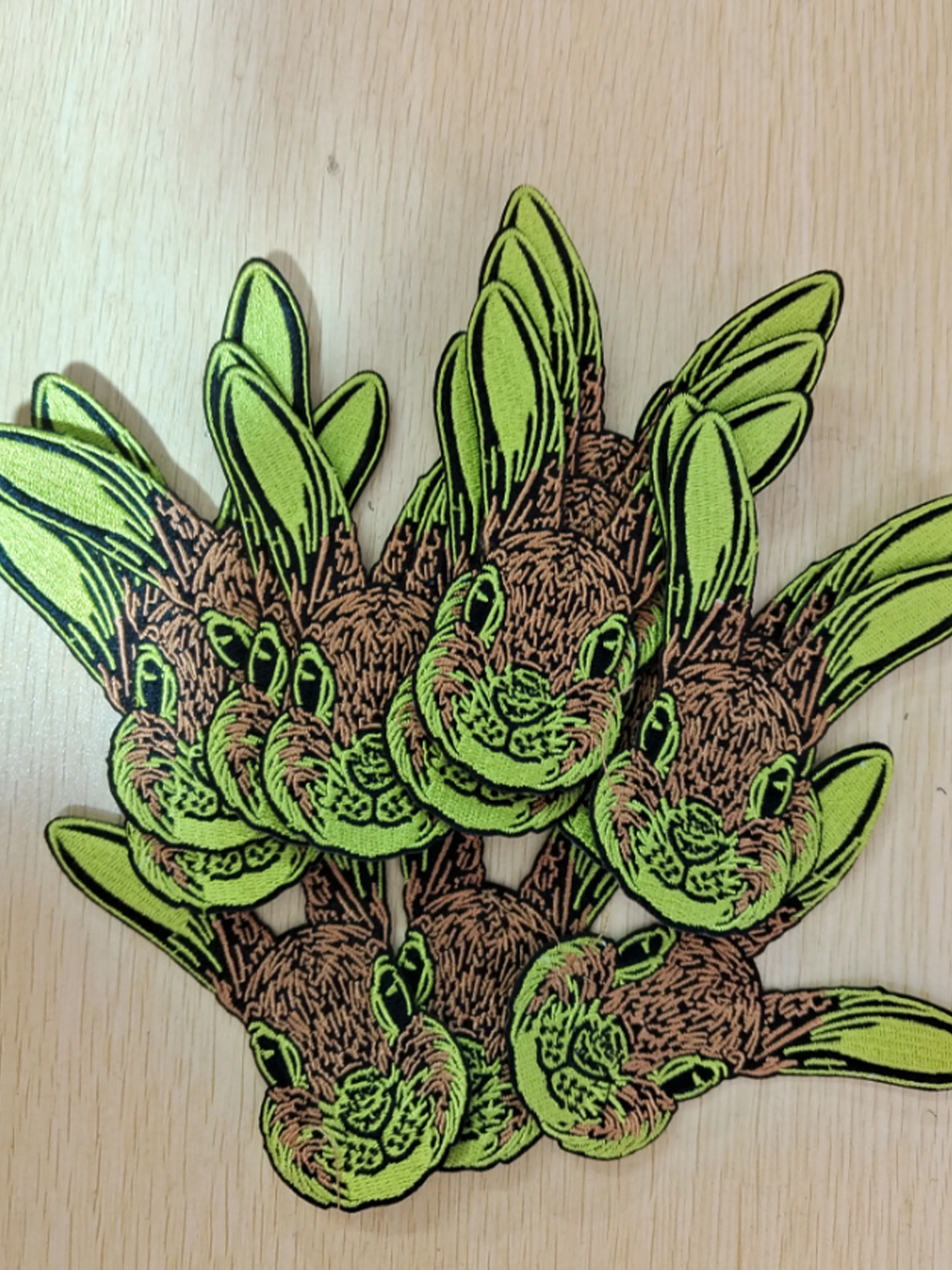 9.6×6.5cm Cute Rabbit Head Forest Embroidery Patches Iron on Clothing Sewing Jacket Shirts Cartoon Badge Decorative Garments