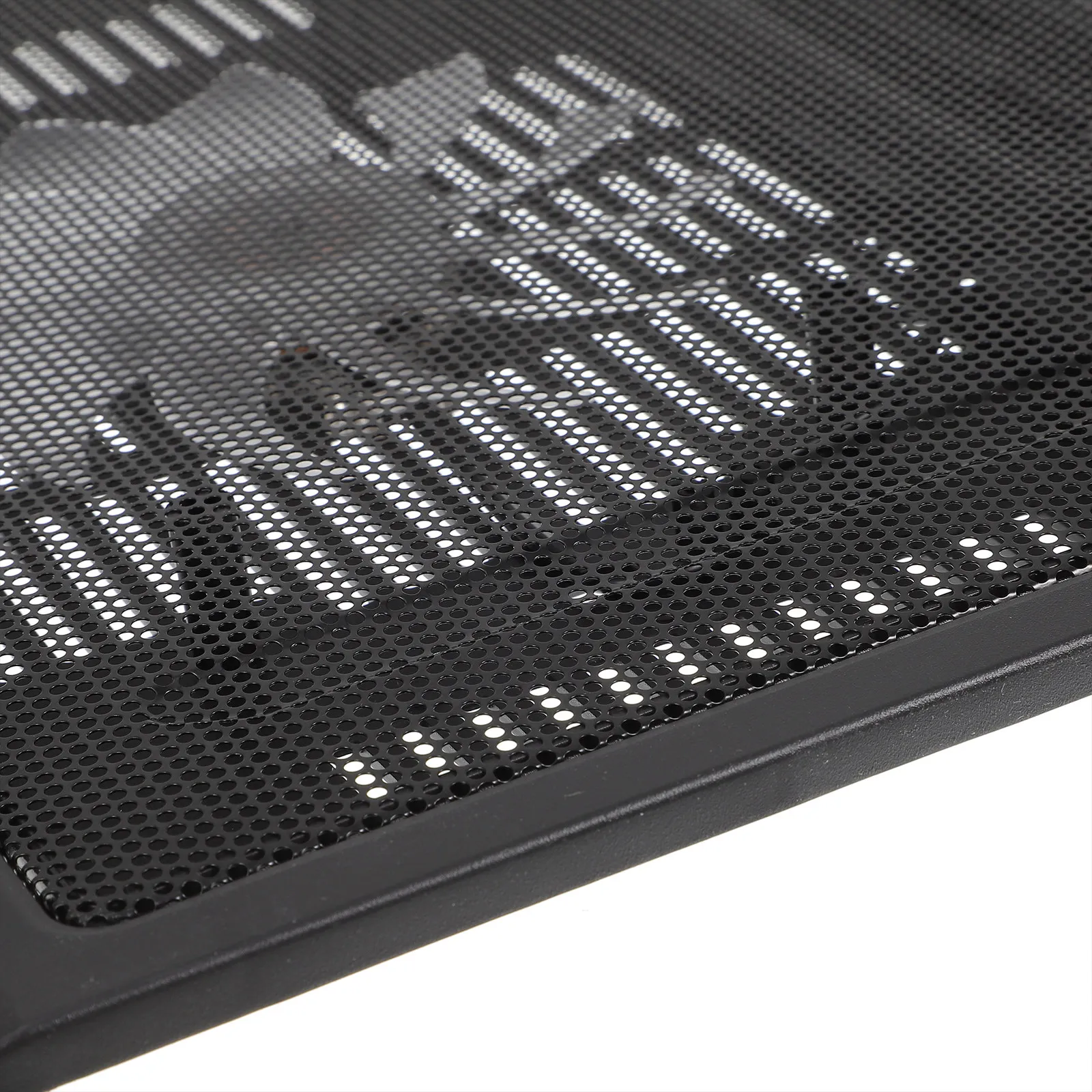 

Laptop Cooling Pad Quiet Cooling Stand 14 Inch Anti Slip Gaming Laptop Fan Cooler USB Powered Heat Dissipation Large Ventilation