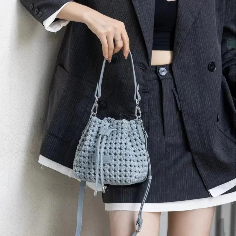 

2024 Pure Hand-woven Denim Bucket Women's Bag New Style Versatile Handbag High-end Denim Shoulder Bag Fashionable Messenger Bags