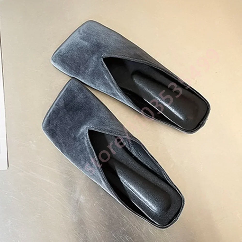 

2026 Grey Square Toe Women's Mules Summer Fashion Velvet Slip-On Flat Shoes Street Style Casual Sandals for Outdoor Wear