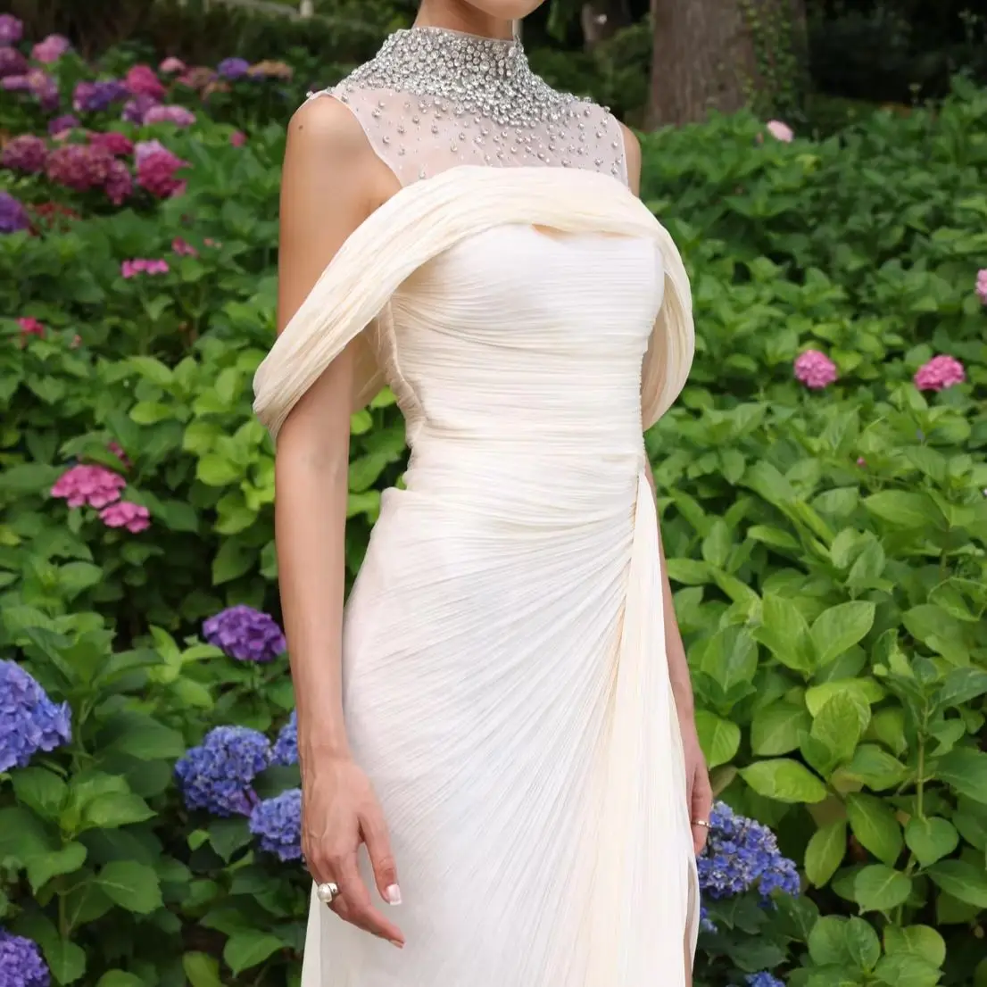 Customized Elegant Blush Pink Formal Evening Dresses High Neck Rhinestone Beading Draped Shoulder Pleated Ainten Gowns