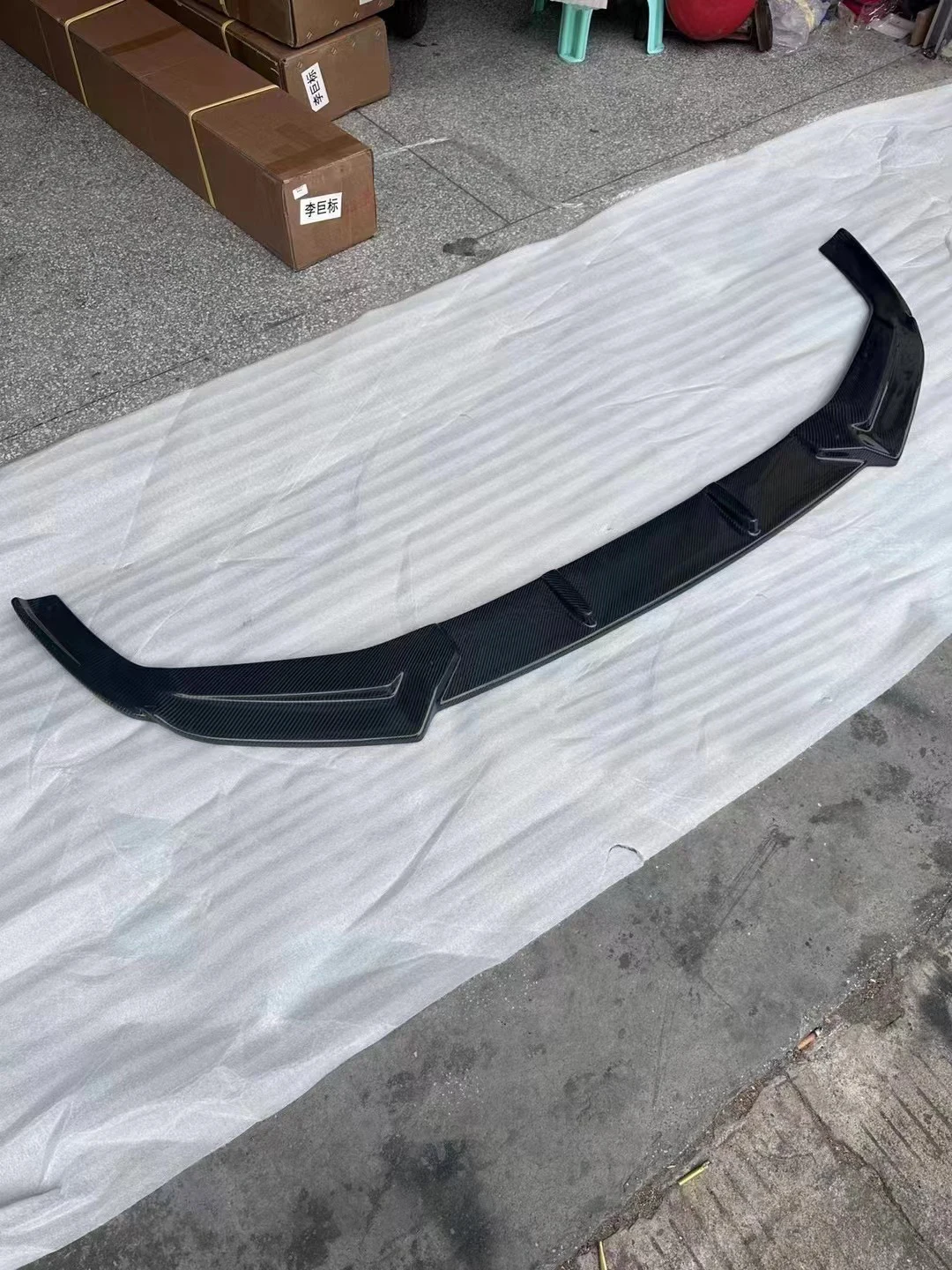 مصدات سيارة عالية الأداء لأودي Rs6 C8 ماكستون الشفة الأمامية 2019 + فاصل أمامي من ألياف الكربون V.1