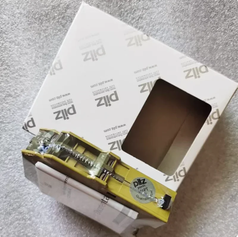 Free Shipping PILZ PNOZ Z 2S 675500 PILZ Safety Relay Module Original New