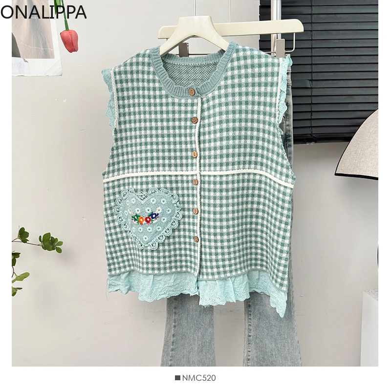 Onalippa Sweet Heart Shape Embroidery Vest Sweater Lace Wood Ear Hem Plaid Knitted Vests Korean Preppy Style Sleeveless Cardigan