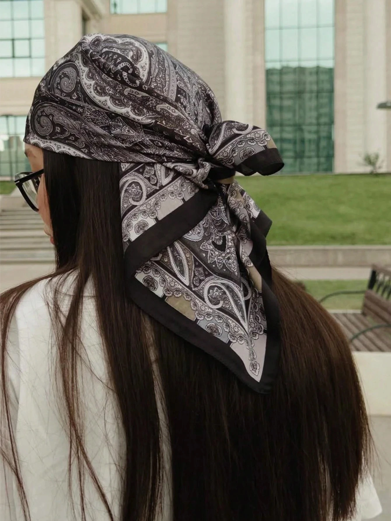 

Luxury 70*70cm Square Silk Satin Scarf Women Handkerchief Printed Female Hijab Head Bandana Small Hair Neck Muffler Scarves