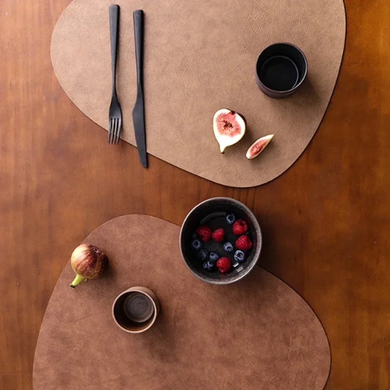 Cowhide Grain Leather Placemat, Scandinavian Anti-Slip Waterproof Oil-Proof Heat Insulated Dinner Table Mat