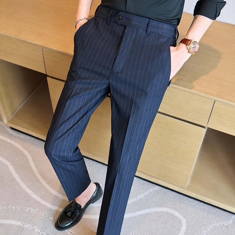 

Men's Tailored Striped Dress Pants with Adjustable Waistband – Sleek Vertical Design for Business Formal & Modern Sophistication