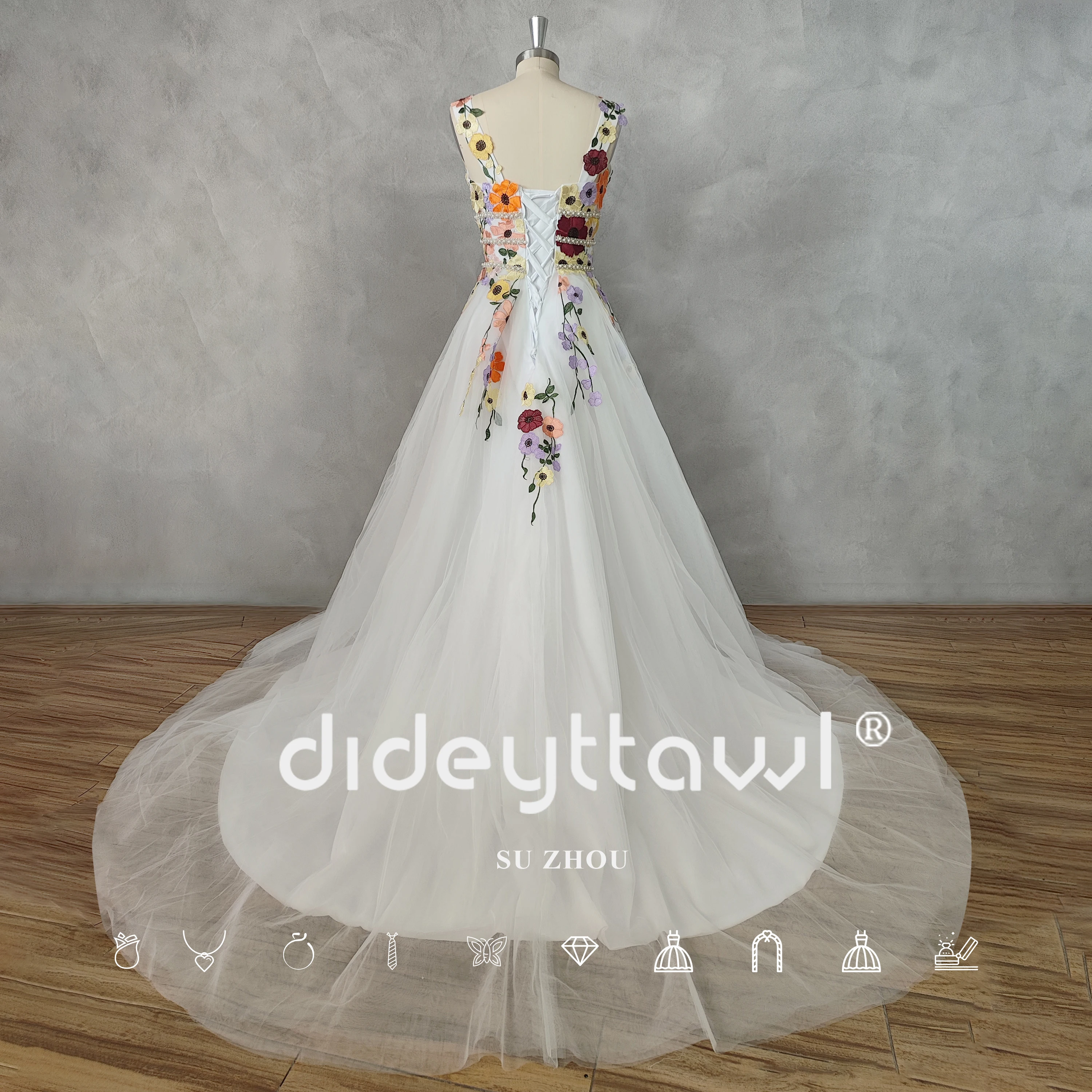 DIDEYTTAWL Real Picture V-Neck Colorful Appliques A-Line Tulle Wedding Dress Lace Up Back Court Train Bridal Gown Custom Made